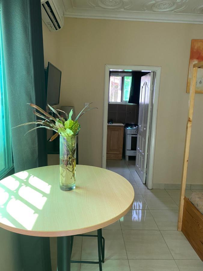 Pelican Residence Fajara Luaran gambar