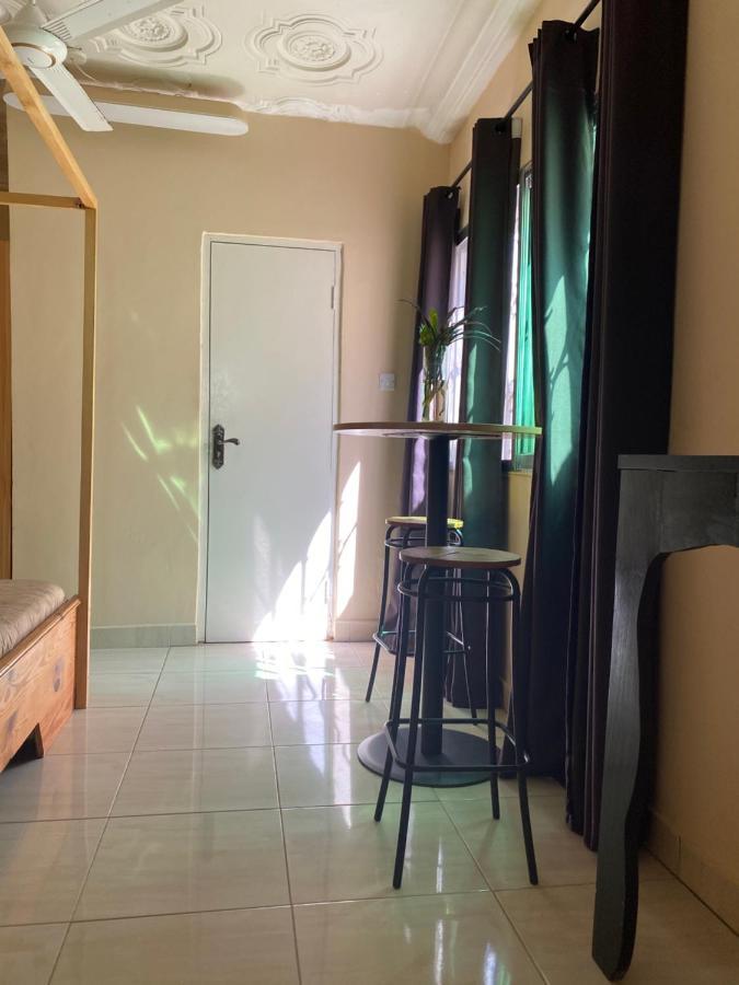 Pelican Residence Fajara Luaran gambar